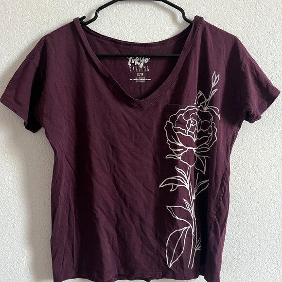 Summer V-Neck T-Shirt Bundle Lot of 6 Small Good Used Condition - Picture 2 of 7